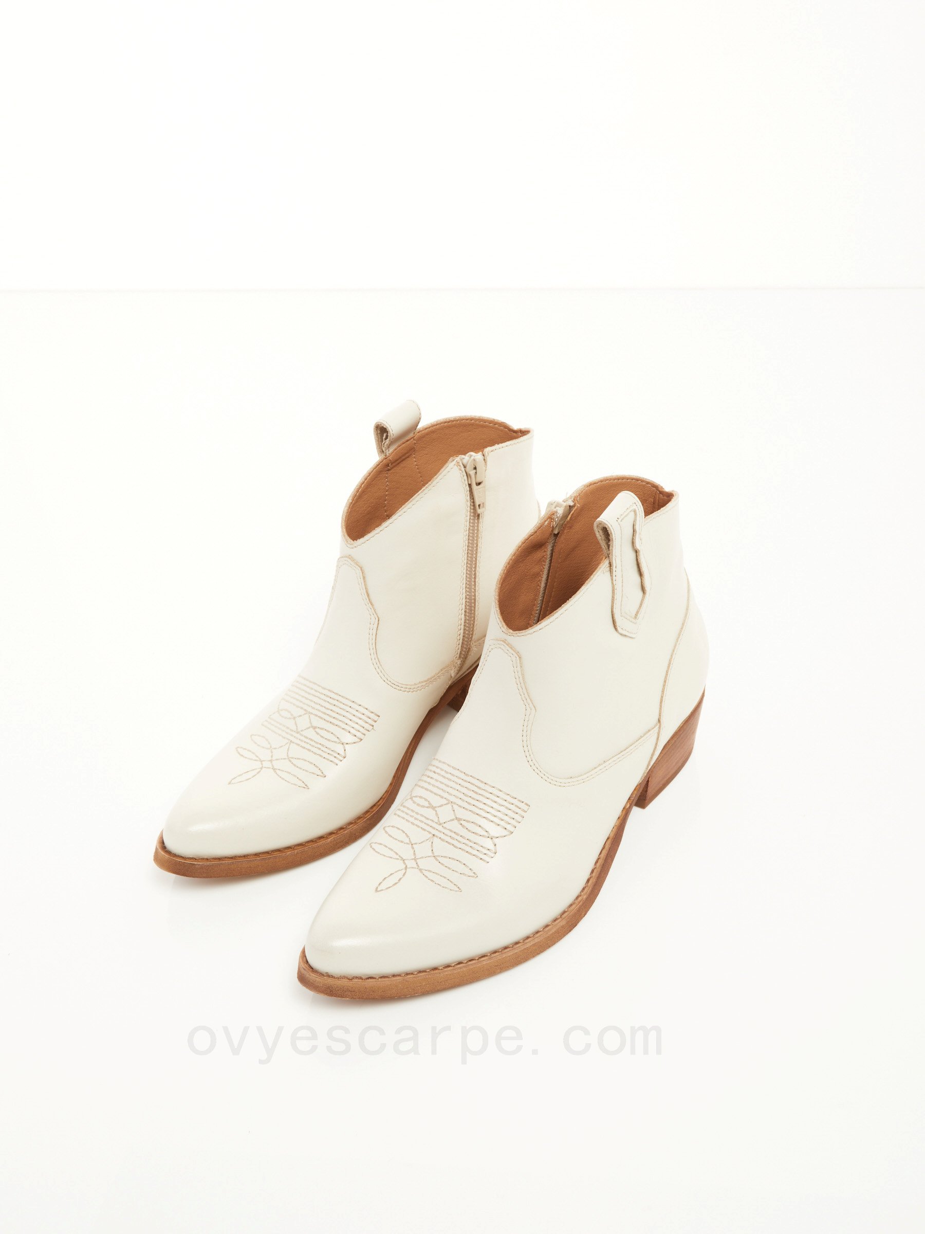 Vendita Leather Cowboy Ankle Boots F08161027-0525 Sconti